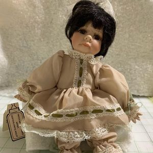 Fritz’s Basket Babies - Birth month September 2000